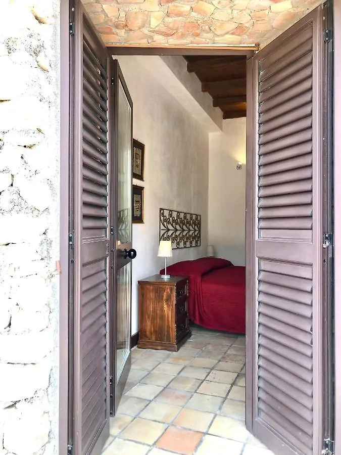 טאורמינה Villa Almoezia Charming B&B לינה וארוחת בוקר