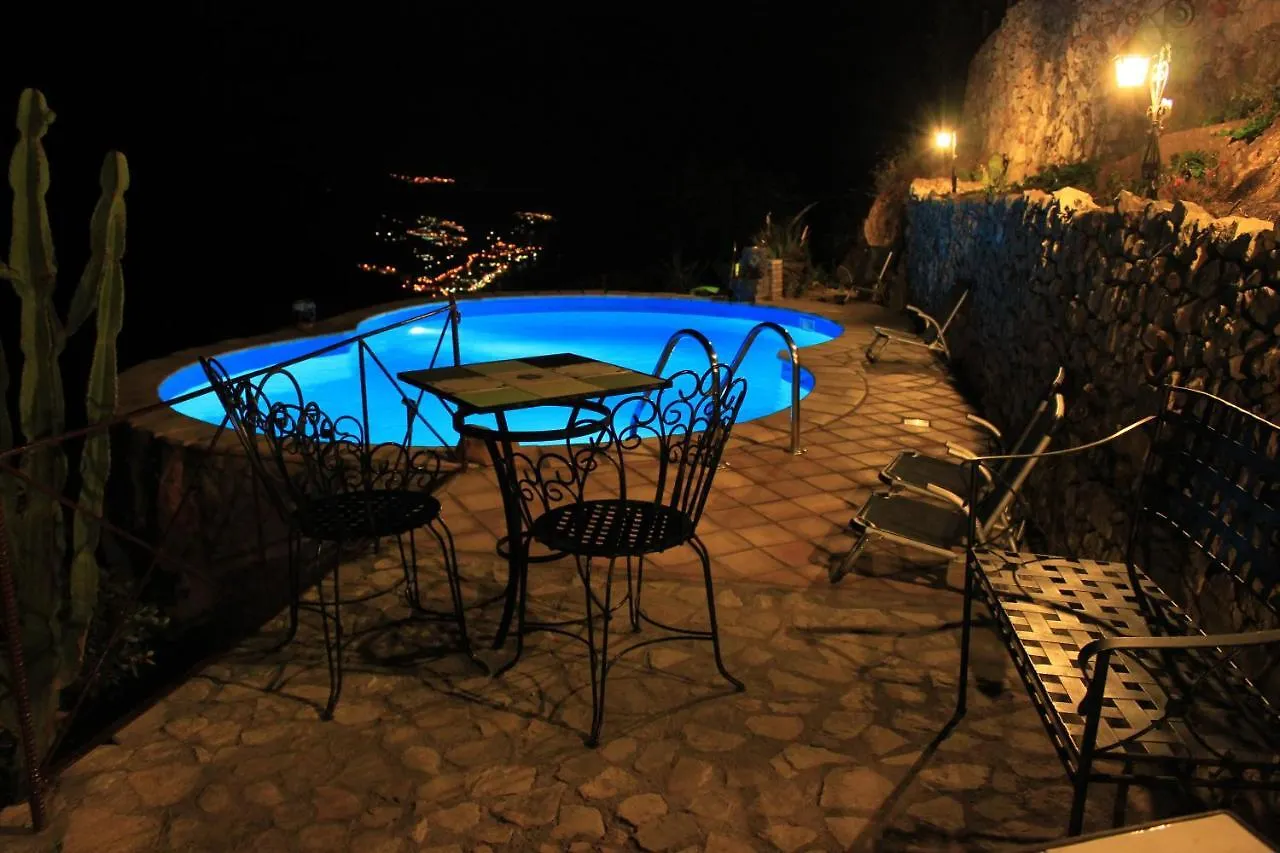 Villa Almoezia Charming B&B Taormina Bed & Breakfast